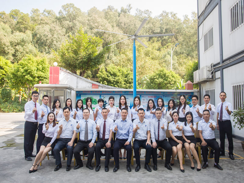 Guangzhou Qixiang Cares About the New Staff Growth